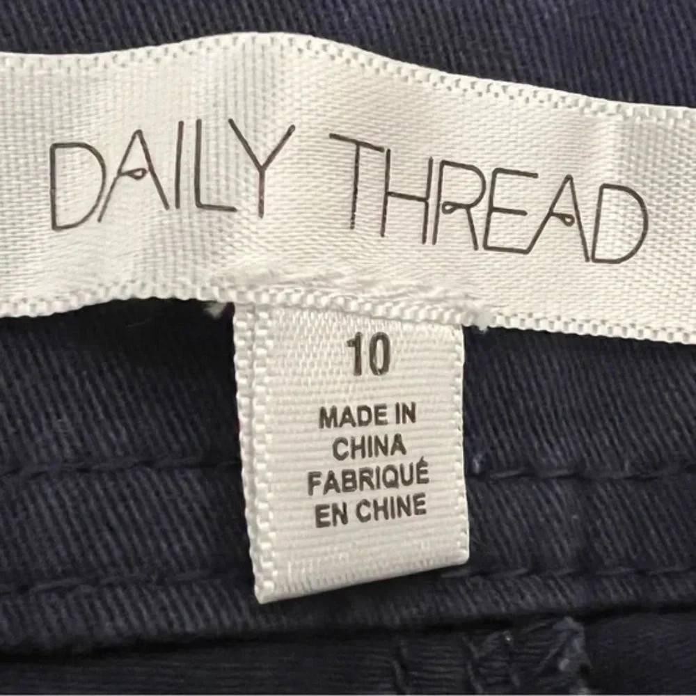 Daily Thread Size 10 Cropped Mid Rise Pants - Picture 5 of 7